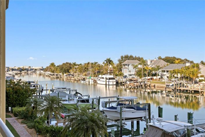 Image No.41-3 Bed Townhouse for sale