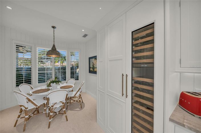 Image No.20-3 Bed Property for sale