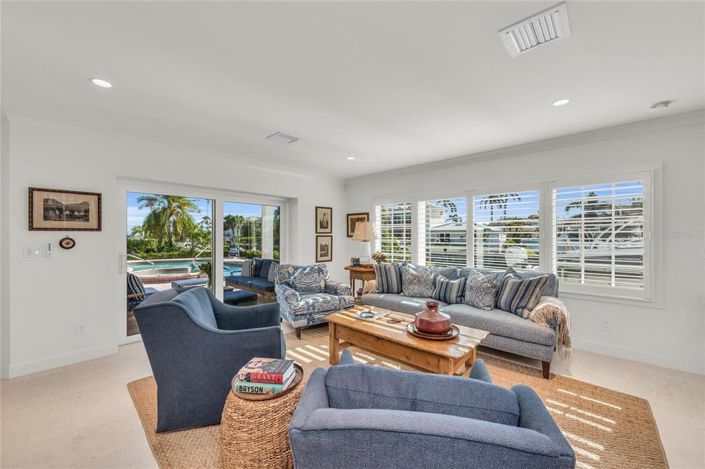 Image No.27-3 Bed Property for sale