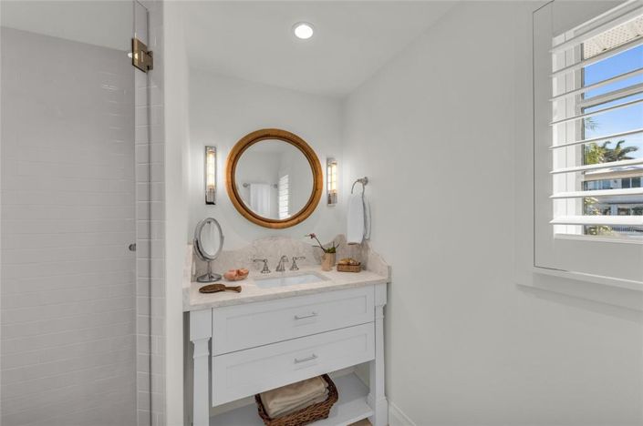 Image No.47-3 Bed Property for sale