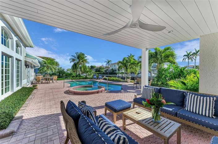 Image No.54-3 Bed Property for sale