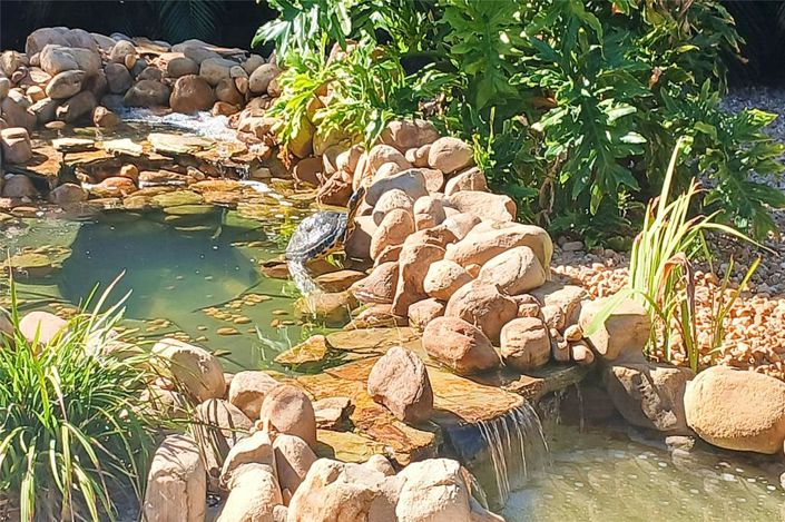 Image No.37-3 Bed Property for sale