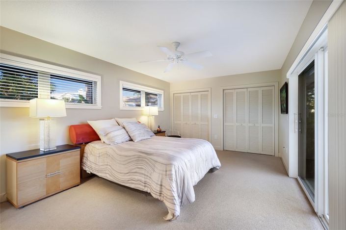 Image No.27-3 Bed Property for sale