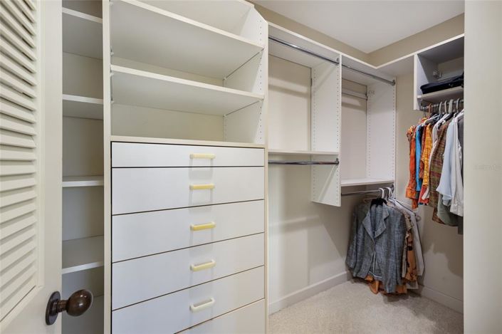 Image No.37-3 Bed Property for sale