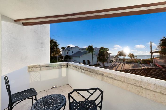 Image No.40-3 Bed Property for sale