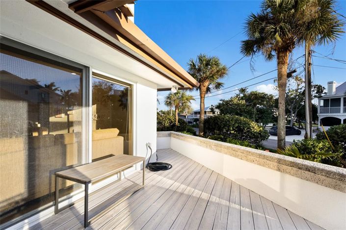 Image No.47-3 Bed Property for sale