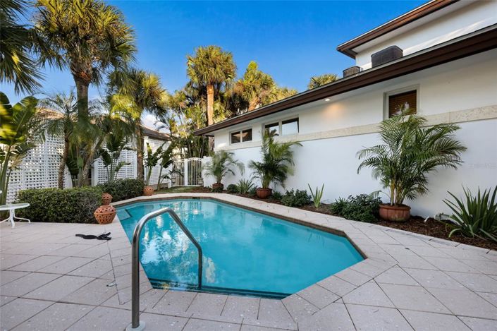 Image No.49-3 Bed Property for sale