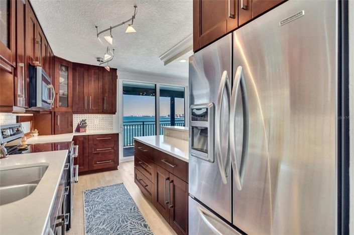 Image No.39-2 Bed Property for sale