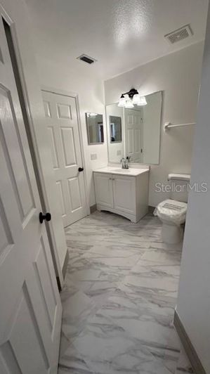 Image No.17-4 Bed Property for sale