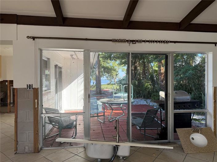 Image No.18-2 Bed Property for sale