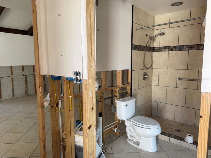 Image No.28-2 Bed Property for sale