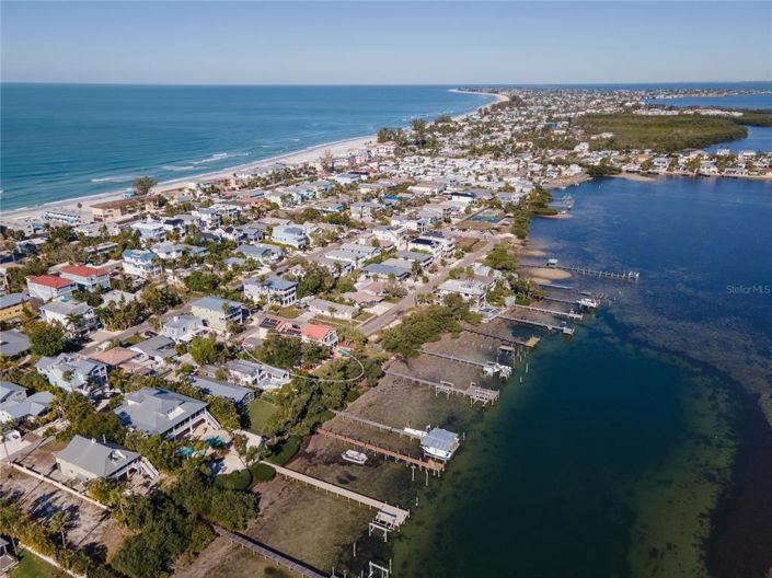 Image No.6-2 Bed Property for sale