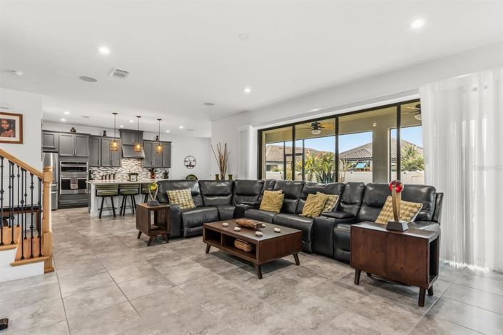 Image No.13-4 Bed Property for sale