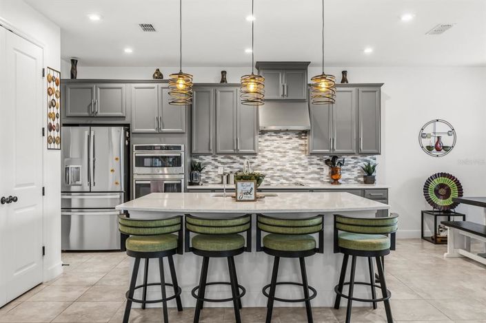 Image No.5-4 Bed Property for sale