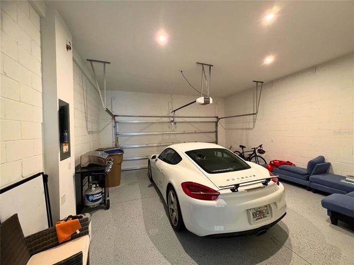 Image No.37-3 Bed Townhouse for sale