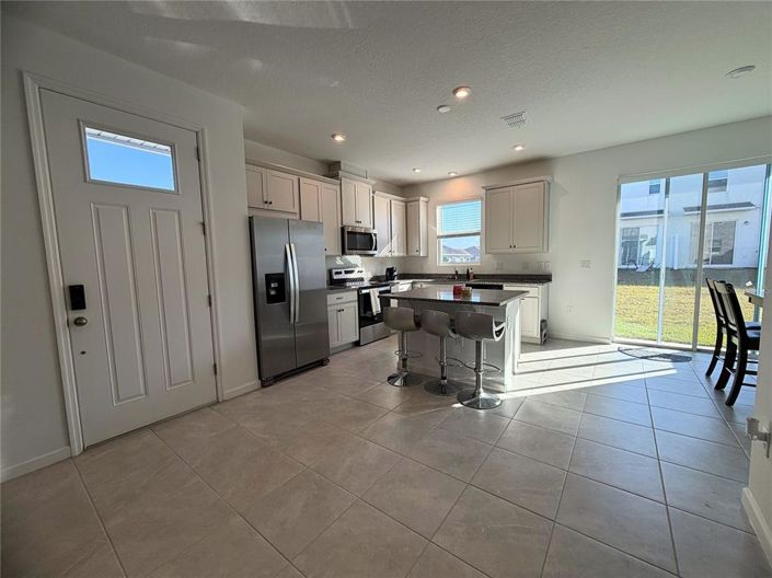 Image No.8-3 Bed Townhouse for sale