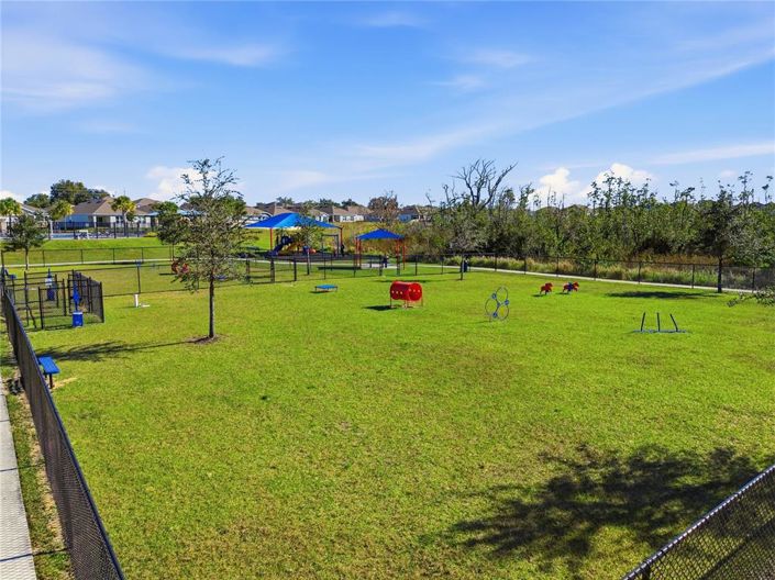 Image No.45-Propriété de 4 chambres à vendre à Haines City