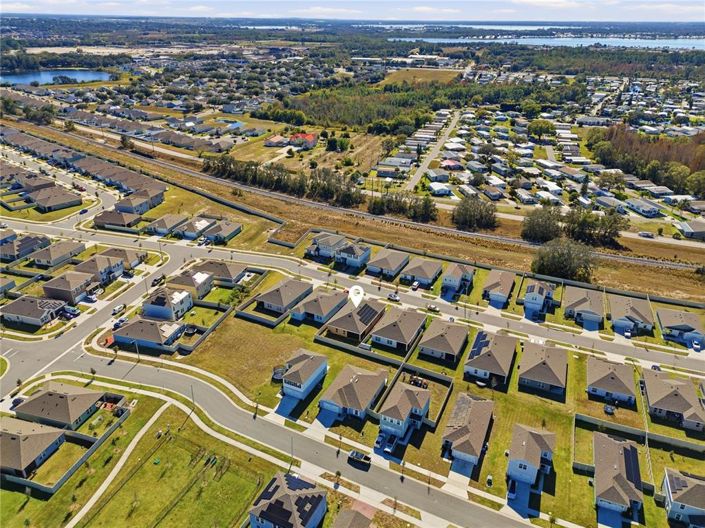 Image No.48-Propriété de 4 chambres à vendre à Haines City