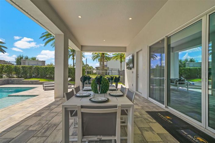 Image No.51-5 Bed Property for sale