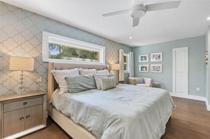 Image No.25-5 Bed Property for sale