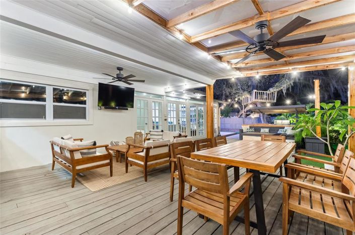 Image No.46-5 Bed Property for sale