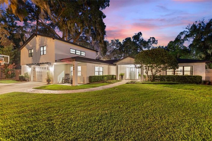 Image No.7-5 Bed Property for sale