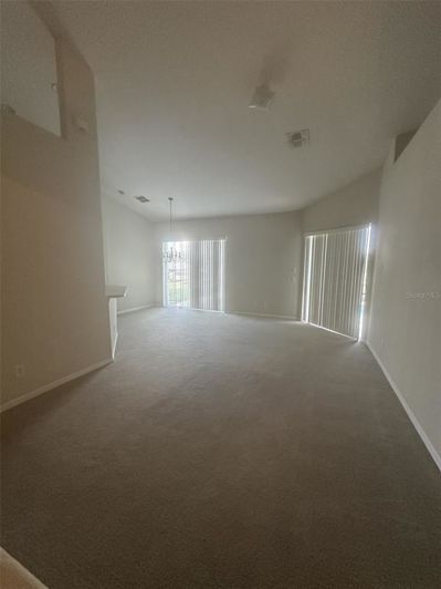 Image No.10-3 Bed Property for sale