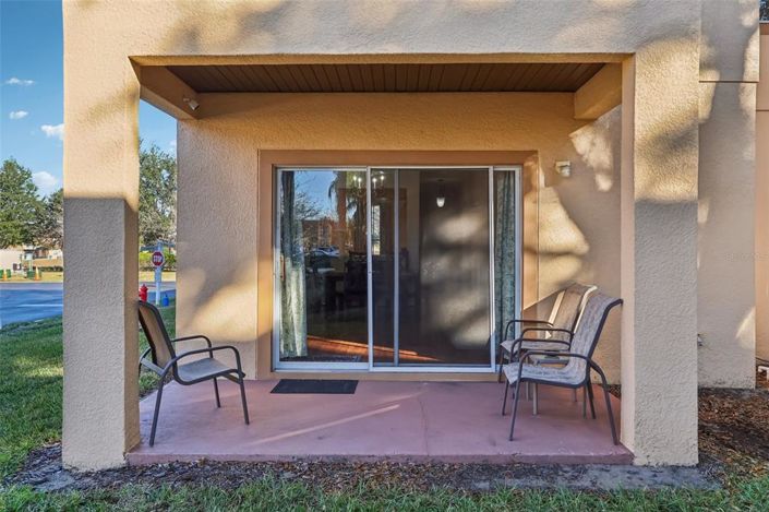 Image No.23-4 Bed Townhouse for sale