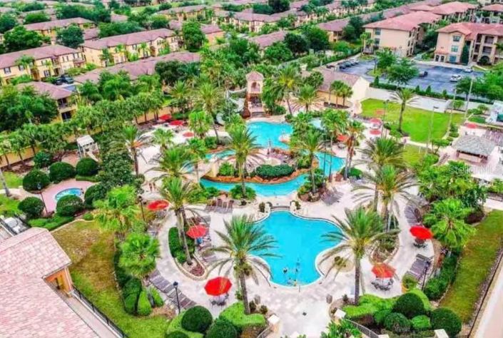 Image No.24-4 Bed Townhouse for sale