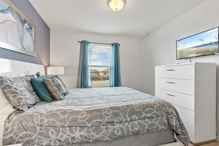 Image No.13-5 Bed Townhouse for sale