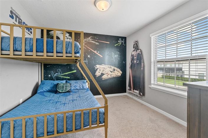 Image No.9-5 Bed Townhouse for sale