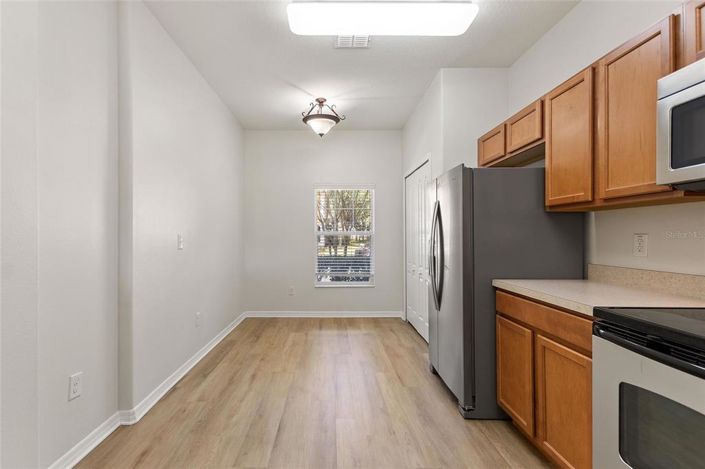 Image No.8-3 Bed Townhouse for sale