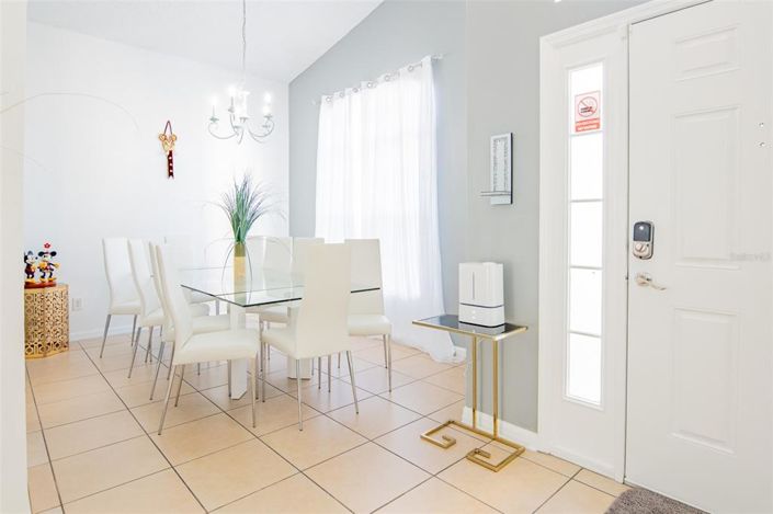 Image No.2-Propriété de 6 chambres à vendre à Davenport