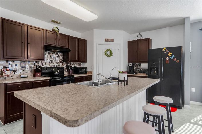 Image No.3-4 Bed Property for sale