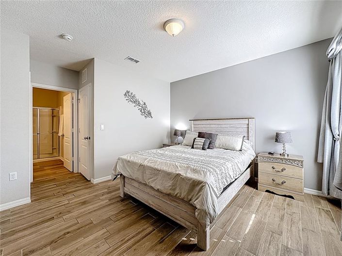 Image No.42-5 Bed Property for sale