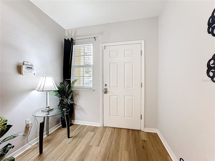 Image No.5-5 Bed Property for sale