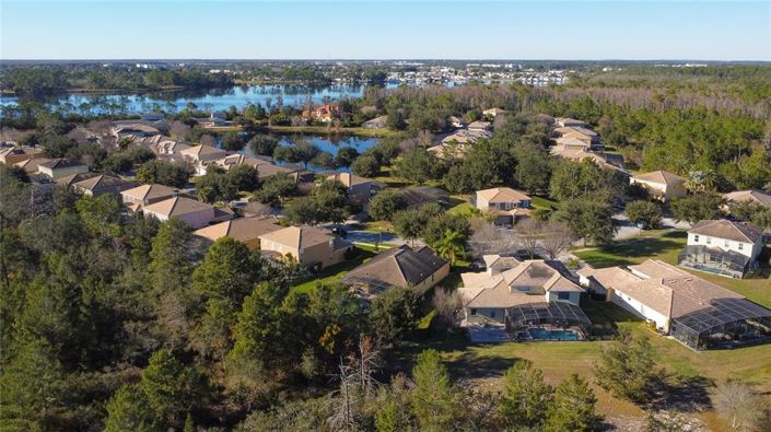 Image No.60-5 Bed Property for sale