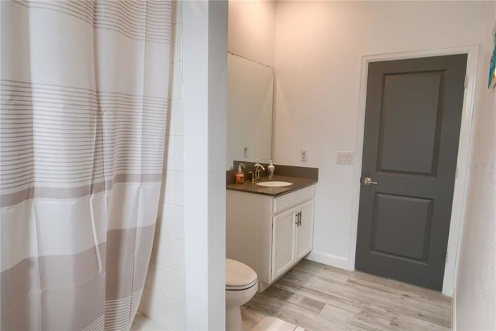 Image No.34-4 Bed Property for sale