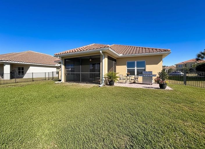 Image No.20-3 Bed Property for sale