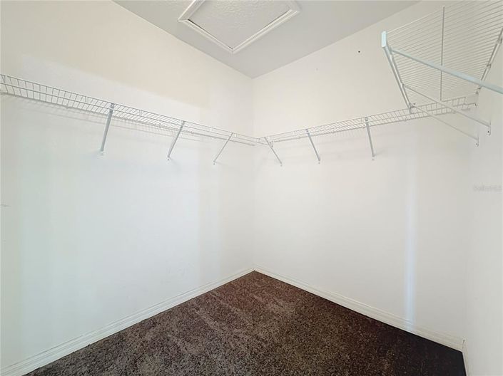 Image No.25-3 Bed Property for sale