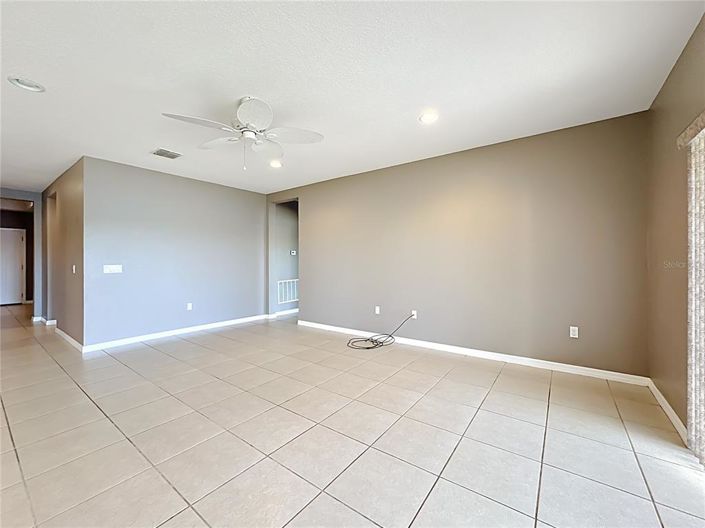 Image No.34-3 Bed Property for sale