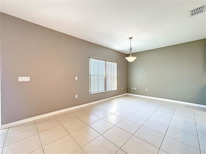 Image No.35-3 Bed Property for sale