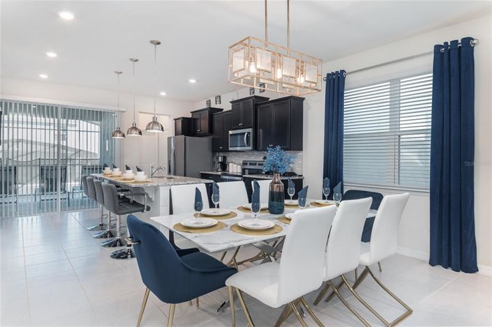 Image No.5-5 Bed Property for sale