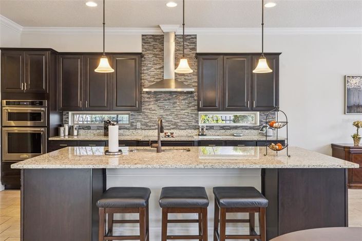 Image No.18-5 Bed Property for sale