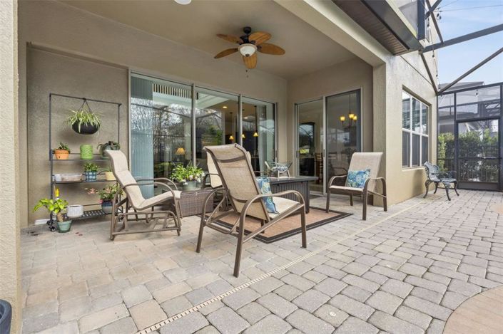 Image No.22-5 Bed Property for sale