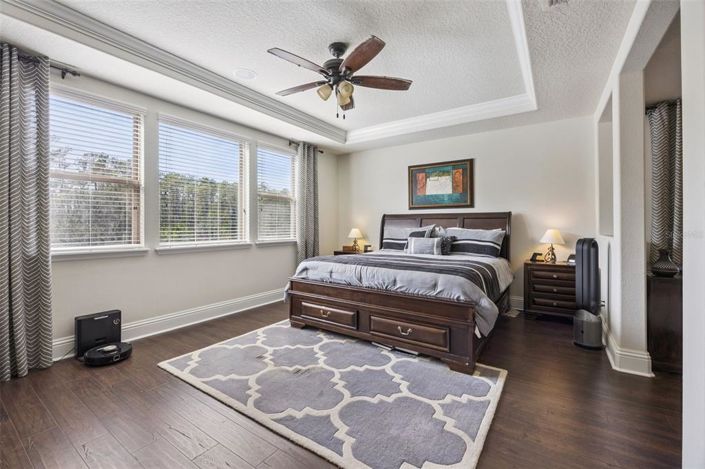 Image No.35-5 Bed Property for sale