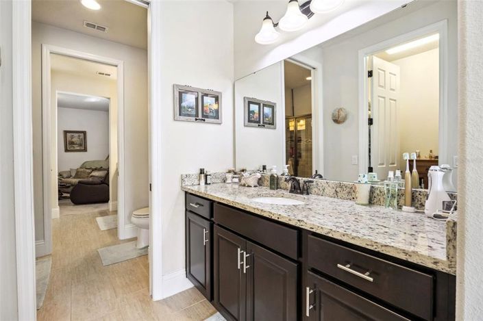 Image No.44-5 Bed Property for sale