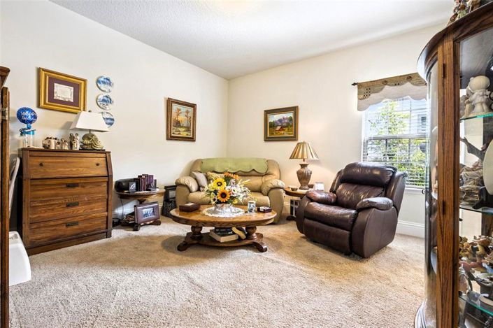 Image No.46-5 Bed Property for sale