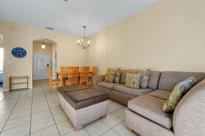 Image No.5-3 Bed Townhouse for sale