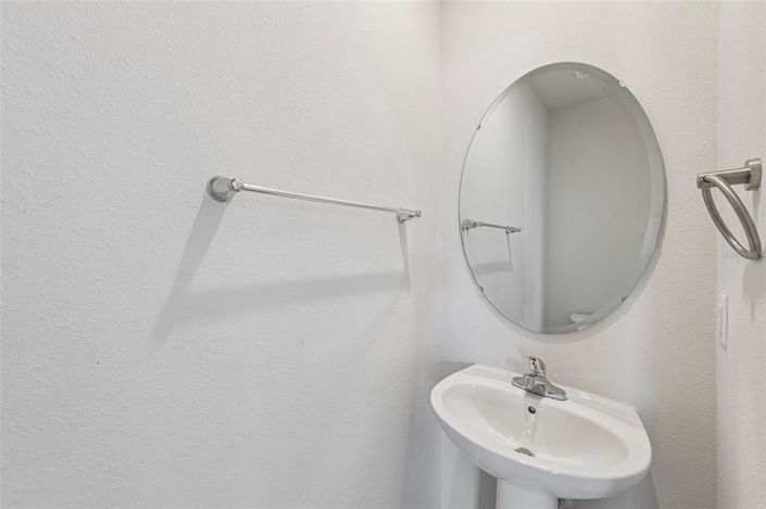 Image No.25-4 Bed Property for sale